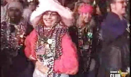 این مرد زن عکس سکسی خارجی کس ساخته آسیایی را با عینک آشتی داد