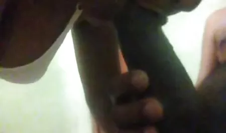 تهمت سکسی عکس خارجی زدن در یک مکان عمومی