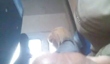 هیچ کس تصویر سکسی خارجی نزدیک و عزیز نیست