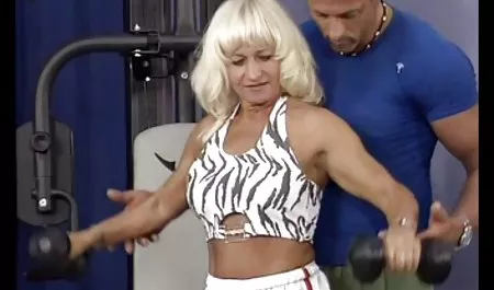 Busty Miki خارجی عکس سکسی Umura از مرد خود خوشحال شد