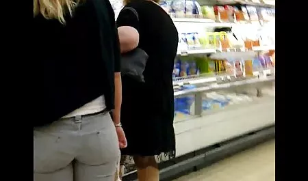 از طریق دهان عکس سکسی خارجی با کیفیت و مهبل عمل می کند