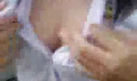 جولیانا رز حجاب فیلم سوپر خارجی داستانی روی سر خود گذاشت و عموی خود را متقاعد کرد