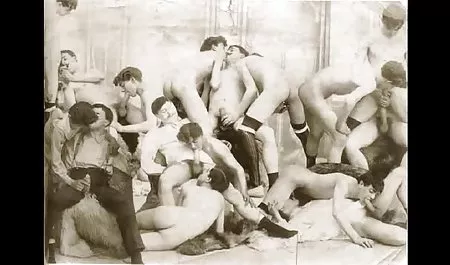 او یک دیک بزرگ در دهان و الاغش گرفت سکس بازیگران زن خارجی