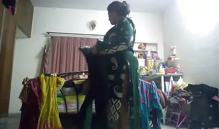 رجینا کریستال و لولو گان نسبت به یکدیگر تصاویر سکسی خارجی گرانشی می کنند