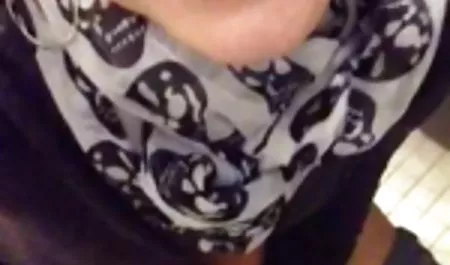 سکس در نزدیکی رایانه عکسهایسکسی خارجی