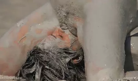 لذت کلیپ فیلم سکس خارجی دهان