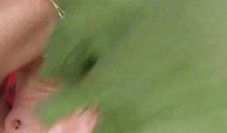 مرد خال کوبی عکسهای خارجی سکسی عاطفی خوشحال است