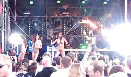 سوزاندن سه عکس و فیلم سکسی خارجی