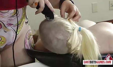 داغ ورزش عکس های پورن خارجی های آسیایی بلوند در خدمت مشتری