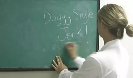 نگور فریب دهنده جوان فیلم سکس خاری جی را اغوا کرد