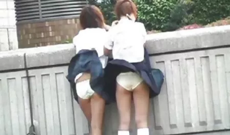 دیلدو به خر عکس سکس زنان خارجی و یک عضو در دهان وارد شد