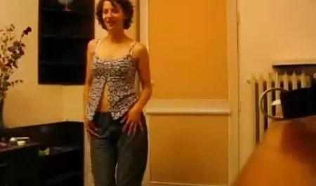 رابطه جنسی عاطفی با یک نوزاد داغ دانلود فیلم سکس خارجی بکن بکن