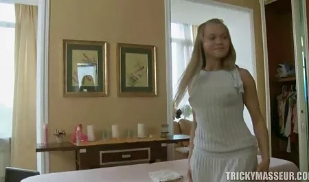 عاشقان رابطه جنسی دهانی را رد و بدل می فیلم س کسی خارجی کردند