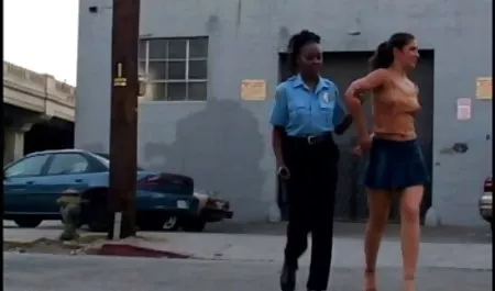 میسا تسلیم کیرتوکس جنیفر یک مرد باتجربه در Kikou Tan